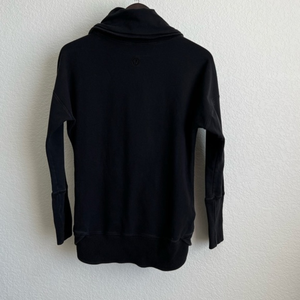 Black Lululemon Rest day pullover - Picture 4 of 8